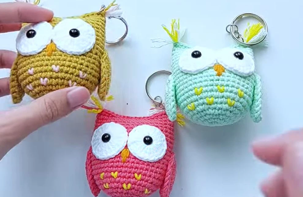 Crochet owl keychain
